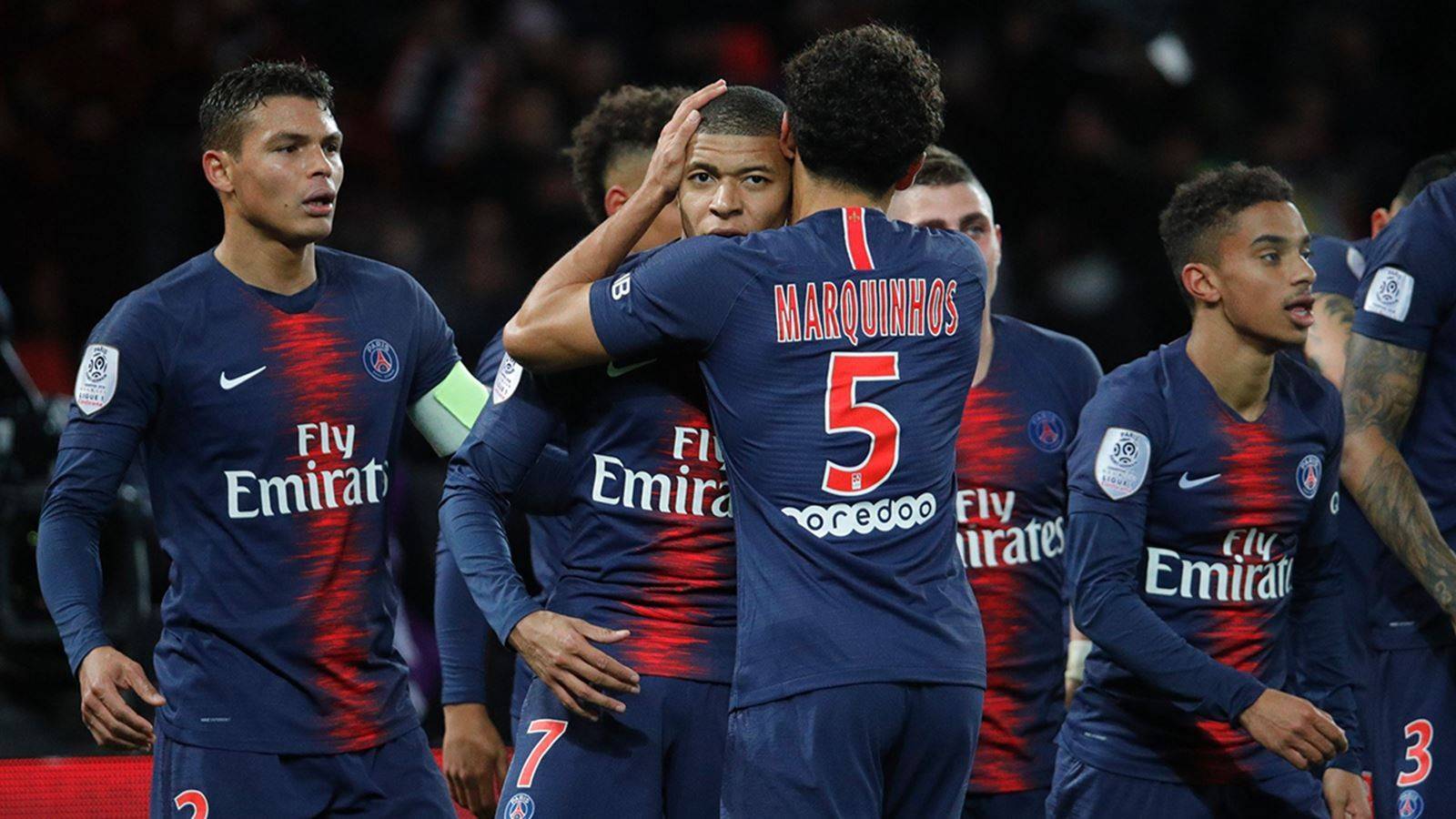 关键时刻亚冠焦点战；巴黎圣日耳曼战术微调；震撼外界；阵容厚度经受考验(朗斯vs巴黎圣日耳曼)