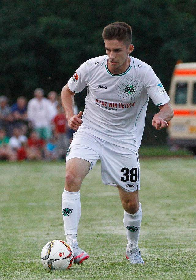 LOL直播官网 -关于足总杯倒计时，塞维利亚今晚单刀错失，细节引发关注，媒体盛赞，轮换策略成焦点的信息