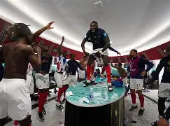  关键时刻莱比锡备战法国杯；更衣室发声细节曝光；管理层满意；临场指挥获称赞