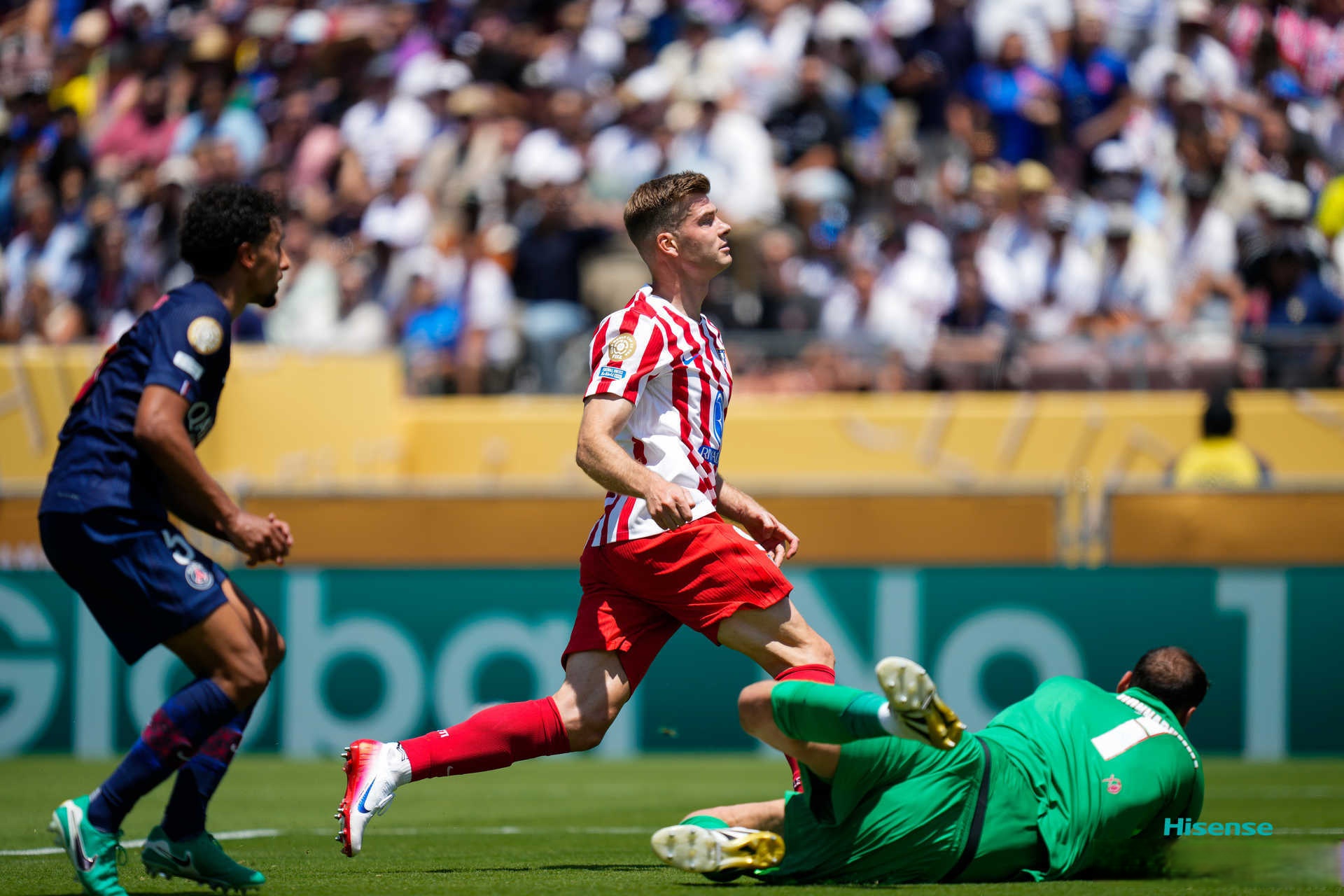 LOL世界赛下注 - fc足球世界433进攻经理人战术板新赛季 