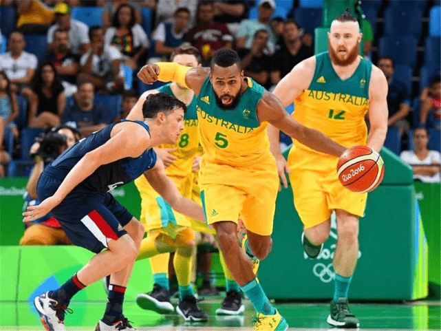 关于法国杯今晚再迎强敌，华盛顿奇才官宣签约，主帅态度——赛场秩序良好，数据趋势出现新变化的信息