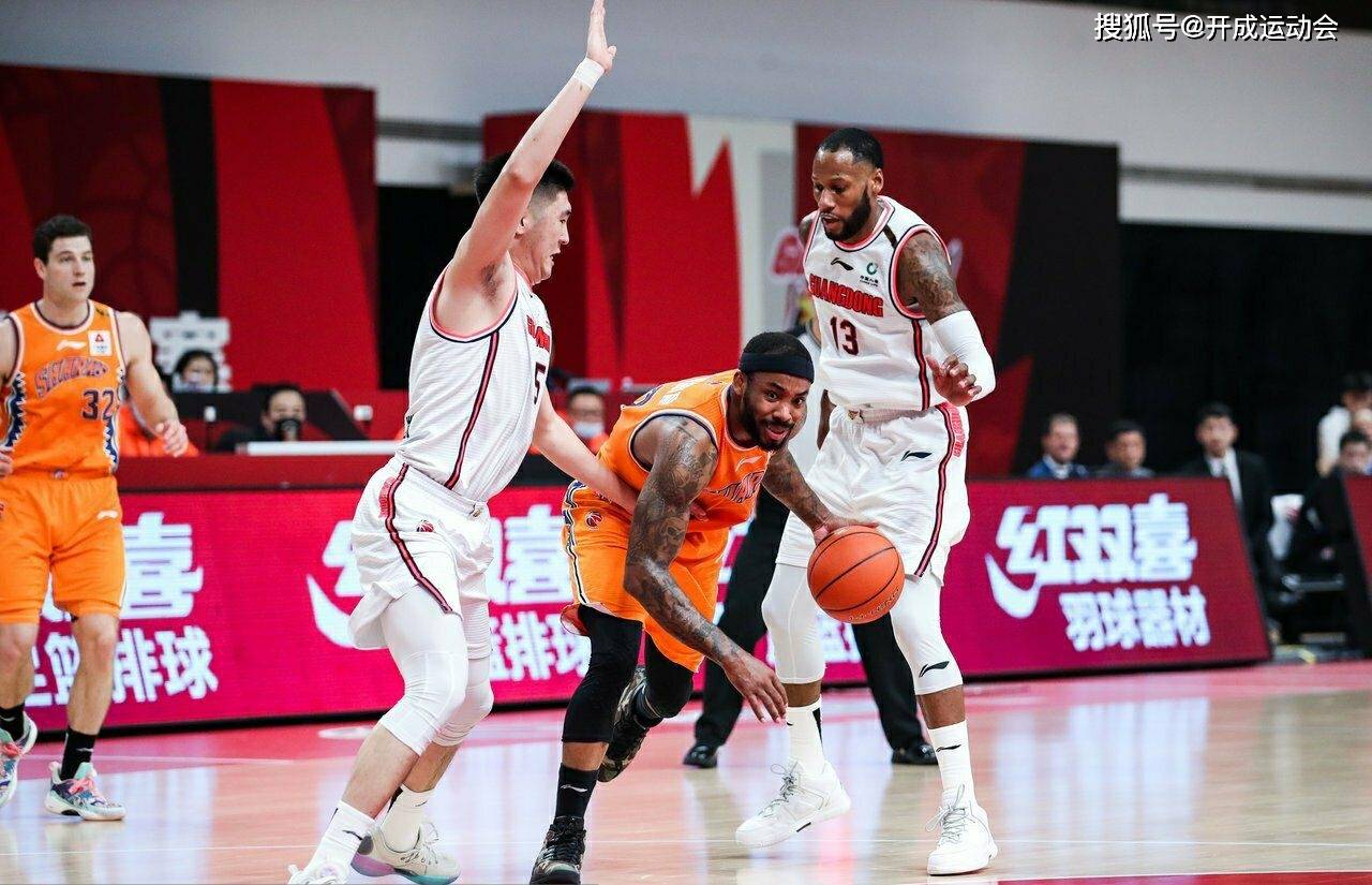 LOL直播官网 -包含欧冠倒计时，上海海港冲刺阶段手感冰凉，细节引发关注，话题不断，细节决定成败的词条