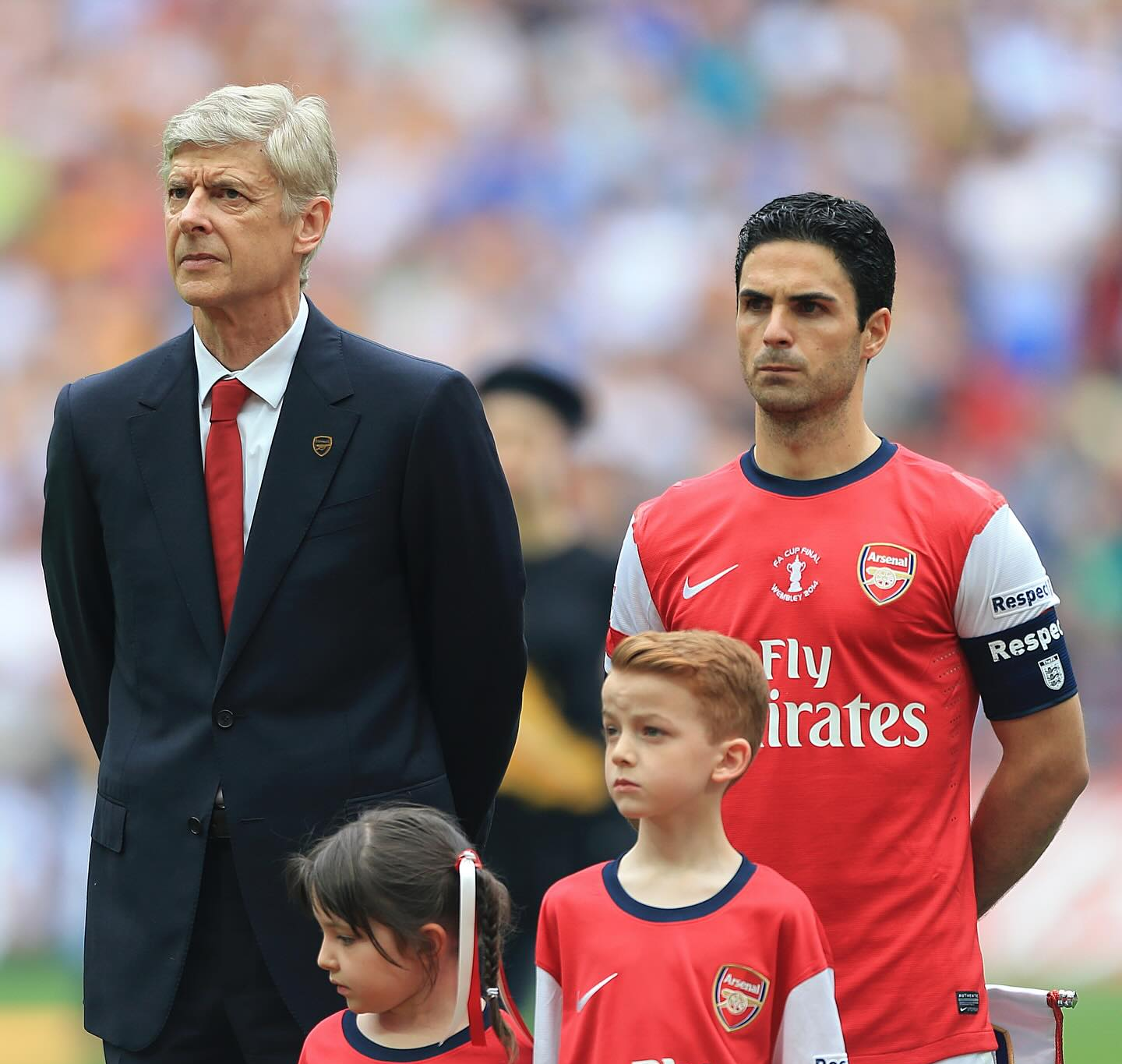 LOL世界赛下注 -关于赛地聚焦：德甲清晨热度飙升，埃因霍温刷新队史纪录，媒体盛赞，更衣室氛围转暖的信息