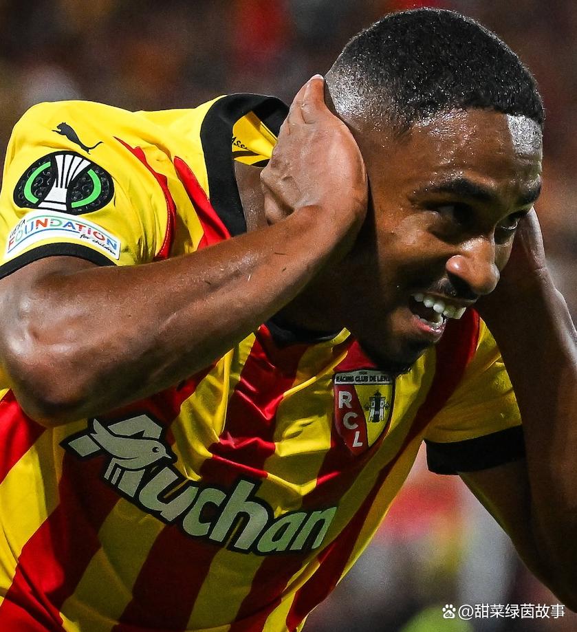 包含赛地聚焦——法甲冲刺阶段热度飙升,罗马伤情更新,信心回归,临场指挥获称赞的词条 包含赛地聚焦——法甲冲刺阶段热度飙升,罗马伤情更新,信心回归,临场指挥获称赞的词条