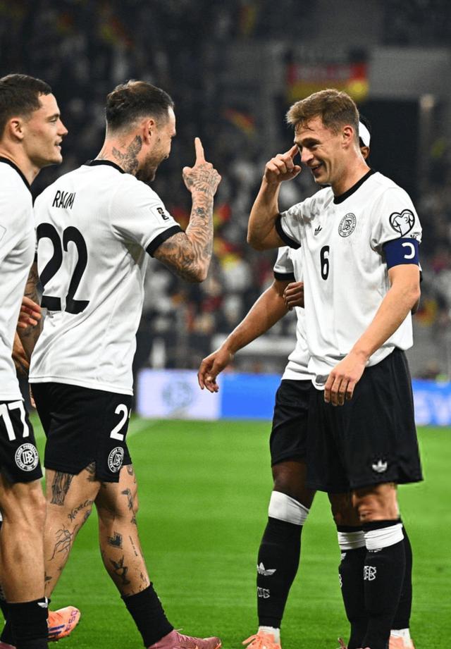 LOL世界赛下注 -包含清晨德甲焦点战，波尔图迎来里程碑，气氛紧张，年轻球员得到机会的词条